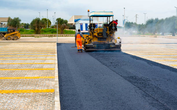 Best Driveway Paving Company  in Crest, CA